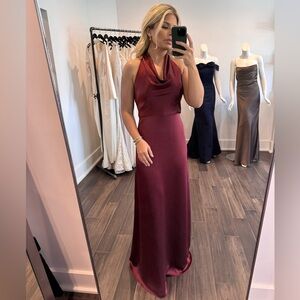 Watters Quinn Halter Satin Gown in Malbec s. Large